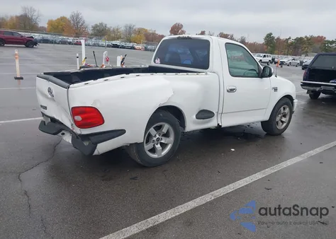 1998 Ford F-150 z USA, uszkodzony, nr VIN 1FPZFO7W8WKC20502